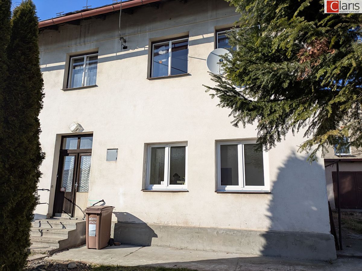 Prodej rodinného domu 250 m², pozemek 228 m²